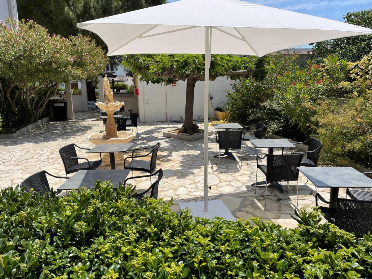 Hotel Neptune Balaruc-les-Bains Εξωτερικό φωτογραφία